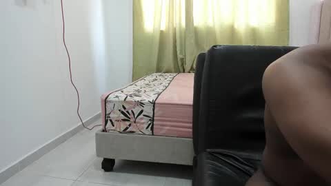 king_men2 online show from March 9, 5:28 pm