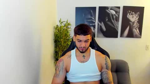 king_of_kings__ online show from February 21, 3:23 am