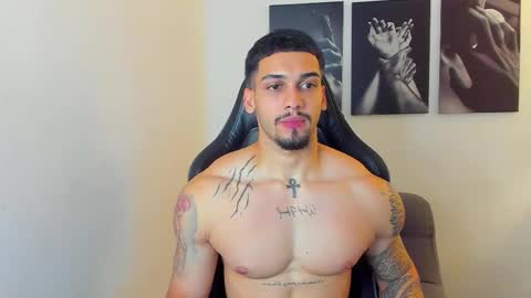 king_of_kings__ online show from October 1, 11:47 pm