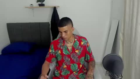 king_warlord online show from July 31, 6:25 am