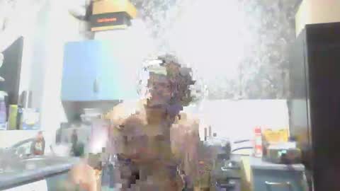 Kingcumcusted online show from May 27, 2:19 am