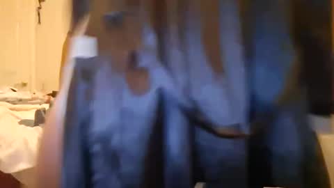 kingd238er online show from March 29, 11:01 am