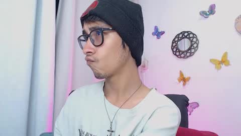 kingdanny_8 online show from October 15, 2:37 am