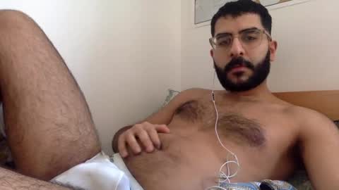 KingofPigs online show from January 12, 10:45 am