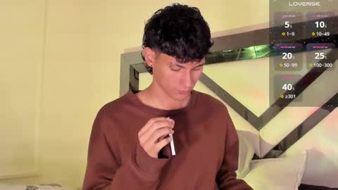  A L E X  online show from February 2, 4:15 am