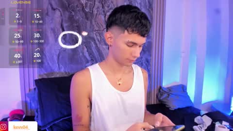  A L E X  online show from February 6, 3:43 am