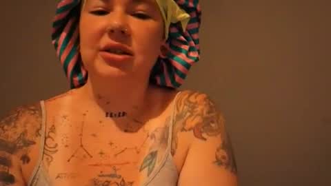 kingpleasure24 online show from June 25, 4:09 am