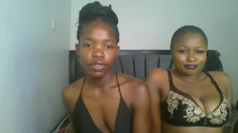 kinky_aria online show from November 28, 8:43 am