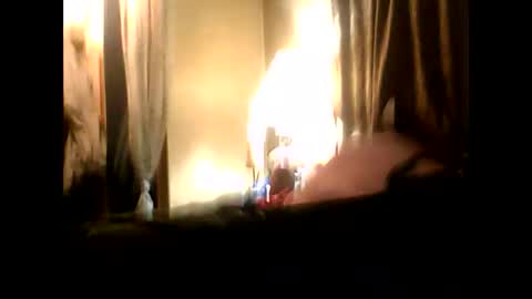 Bambi Lynn online show from October 28, 9:54 am