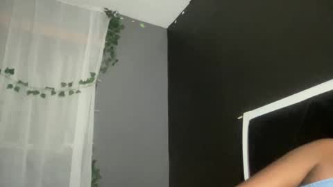 Bunniii online show from February 9, 7:48 am