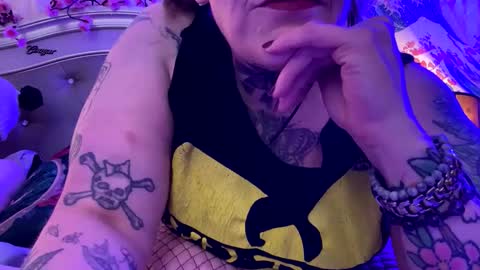 Kinky Pinky online show from November 27, 3:47 am