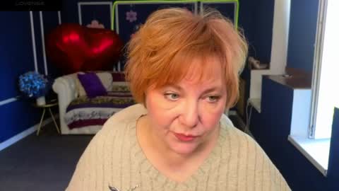 Kira Kennet online show from June 3, 5:43 am