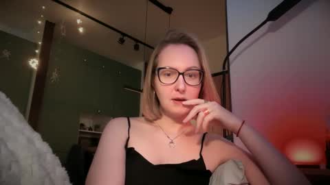 KiraFatex online show from December 21, 7:31 pm