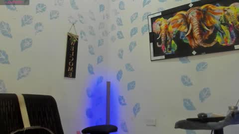 kiran_01 online show from October 13, 2:13 am