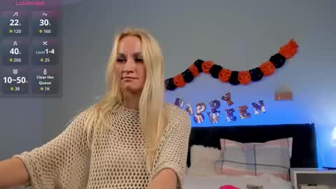 KiraSun online show from October 30, 12:17 pm