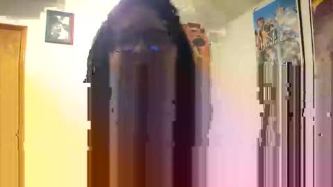 kirbyswallows18 online show from October 24, 3:18 am