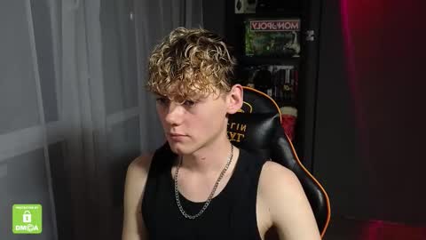 Kirill and Andrey online show from October 24, 1:06 am