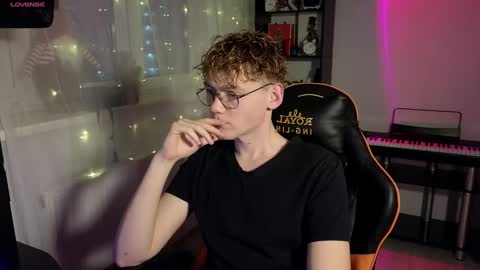 Kirill and Andrey online show from February 23, 7:17 pm