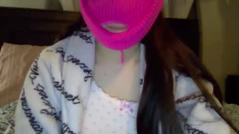 kissandtell1357 online show from October 16, 4:06 pm