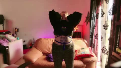 kissica online show from March 11, 8:52 am