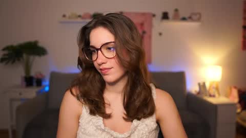 Sisi online show from February 6, 2:42 pm