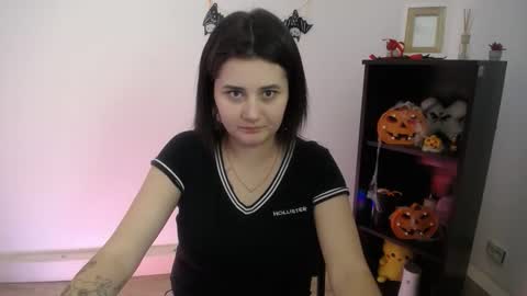 kissleoxx online show from November 3, 5:03 pm