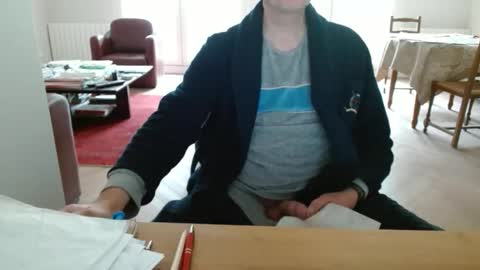 kisslog1 online show from April 4, 3:41 pm