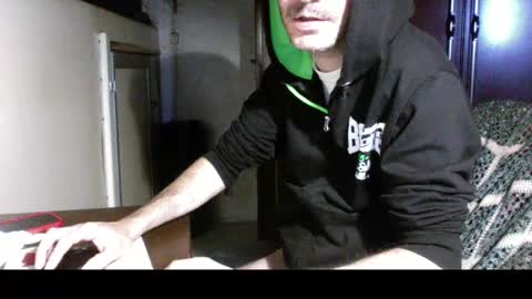 kissofbanned1983 online show from October 7, 11:39 am