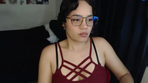 kitcatdreams online show from April 18, 11:27 pm