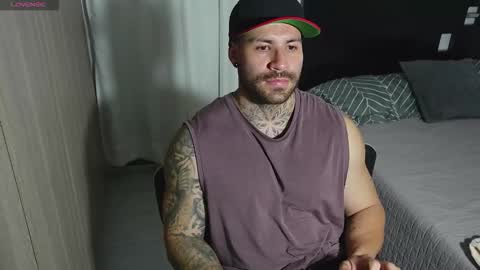 kite__ online show from February 7, 1:08 am