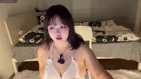 kit online show from October 18, 1:26 pm