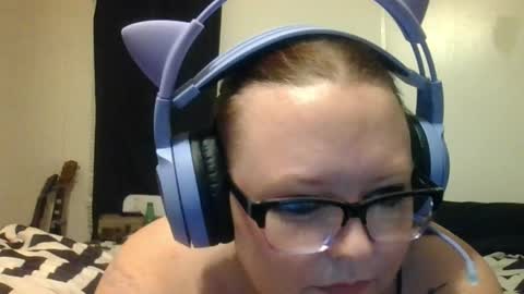 KittenJay0905 online show from April 21, 1:42 am