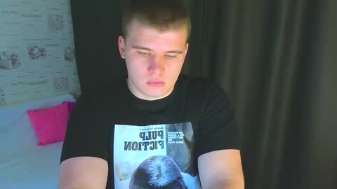 Snapshot of kittenmur chatting on September 11, 9:16 pm Vlad online show from September 11, 9:16 pm