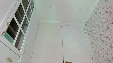 sophie online show from June 6, 6:58 pm