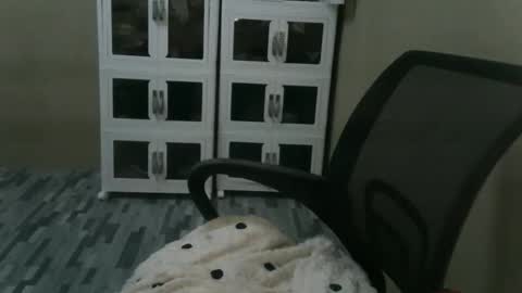 kitty_fussy online show from October 13, 1:35 pm