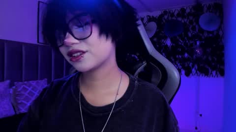 Camila online show from March 25, 1:45 am