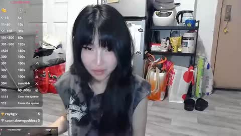 Snapshot of kitty_krush chatting on September 22, 2:37 am Kitty online show from September 22, 2:37 am