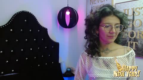 KITTY online show from December 30, 8:15 pm