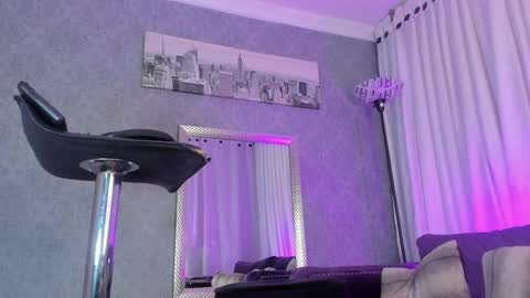 Kendall Saray   online show from February 22, 7:45 am