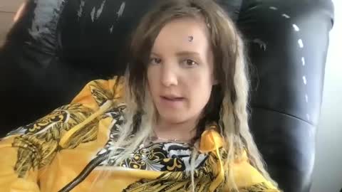 kittycatkendra online show from February 25, 8:21 pm