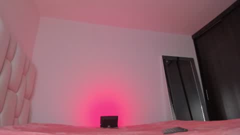 kittyerotica online show from June 29, 9:03 pm
