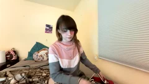 kitty online show from February 10, 5:21 am