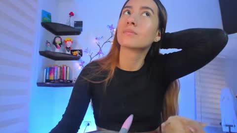 kitty online show from November 28, 7:05 am