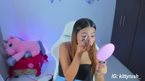 kitty online show from February 25, 11:52 pm