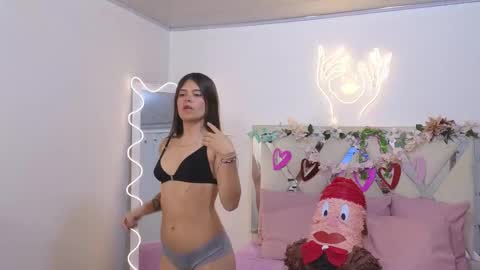 Kitty  online show from March 12, 1:25 am