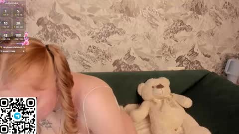 kittyy online show from November 10, 7:55 am