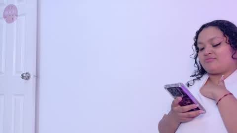 Kitty Hill online show from February 17, 3:16 am