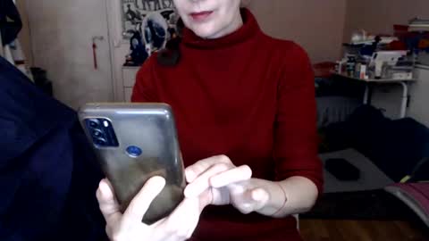 KiuminBerry online show from February 19, 10:56 am