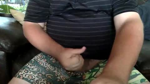 Kiwiabroad online show from December 17, 9:16 am