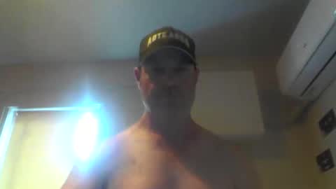 kiwiguy19773 online show from January 25, 2:26 am